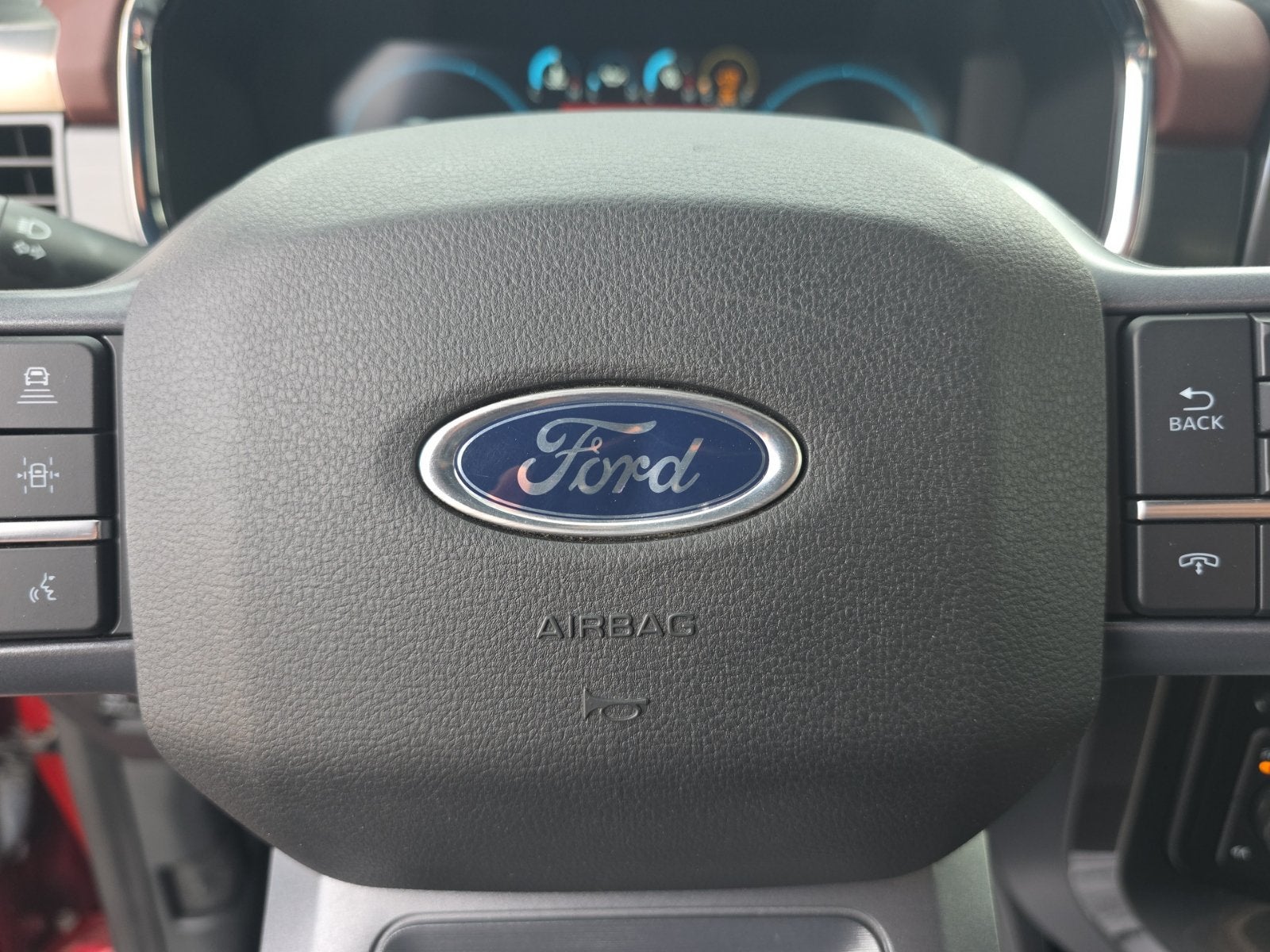2023 Ford F-150 Lariat 4X4
