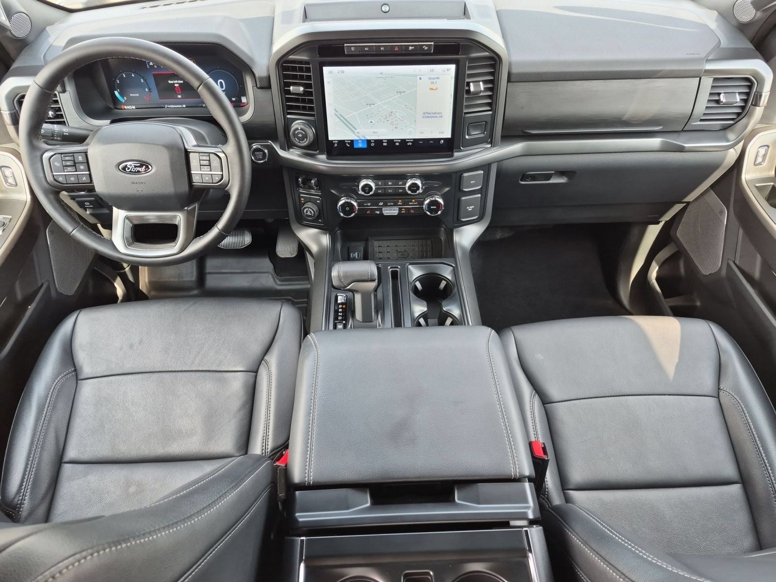 2024 Ford F-150 XLT 4X4