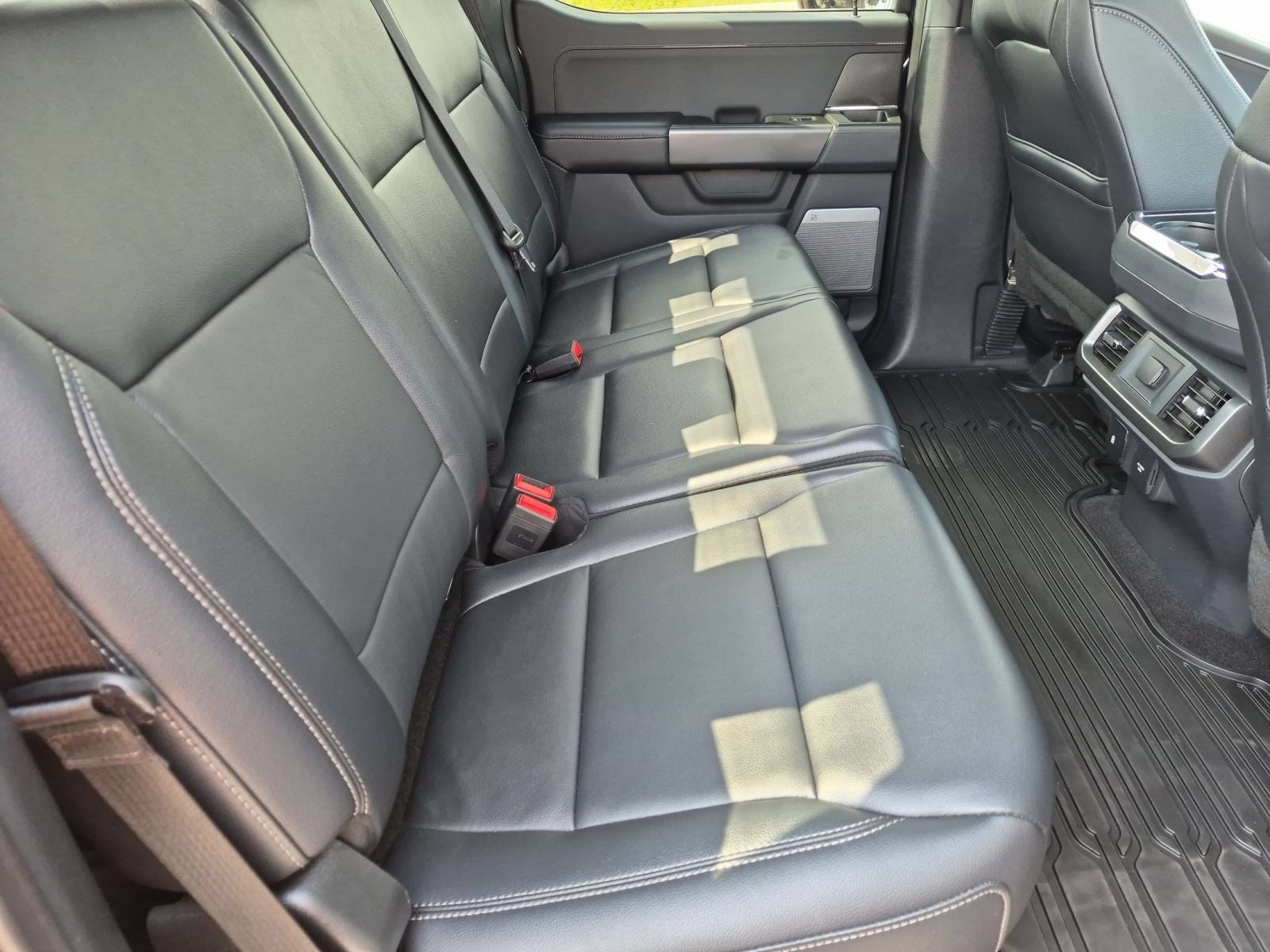 2024 Ford F-150 XLT 4X4