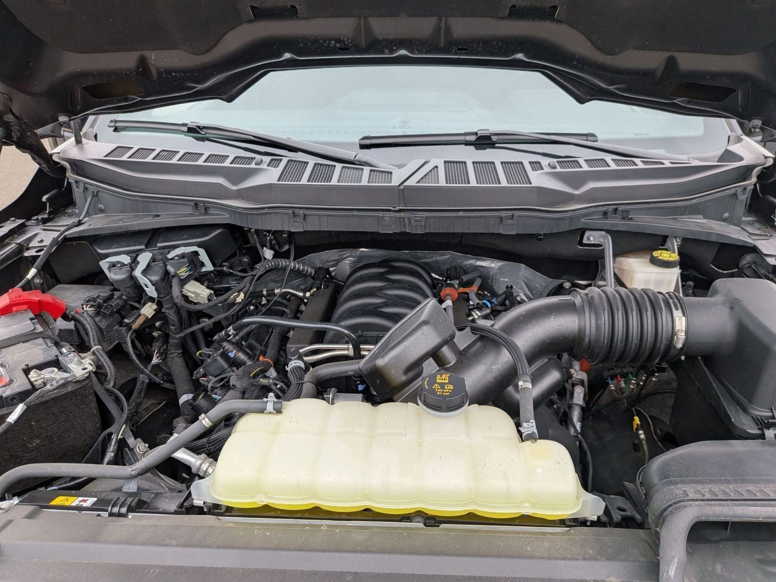2024 Ford F-150 Lariat 4X4