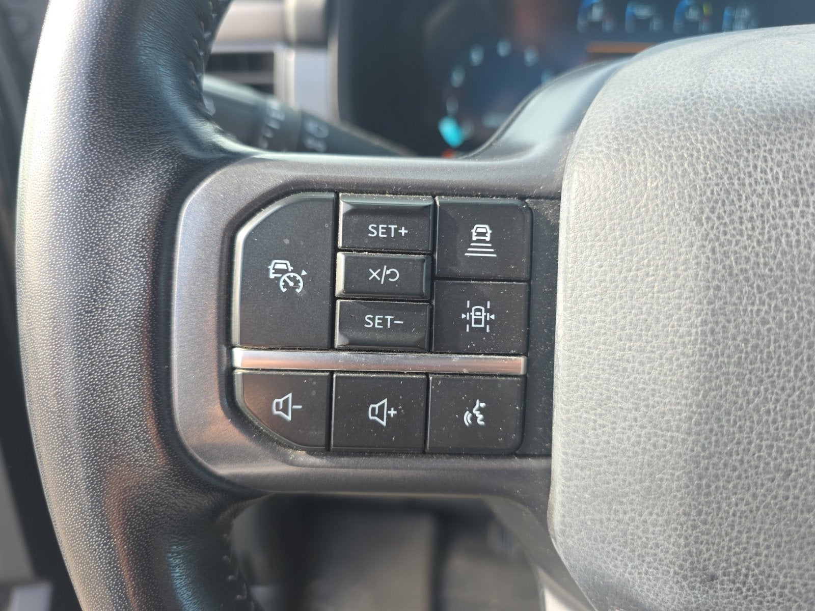 2024 Ford F-150 Lariat 4X4