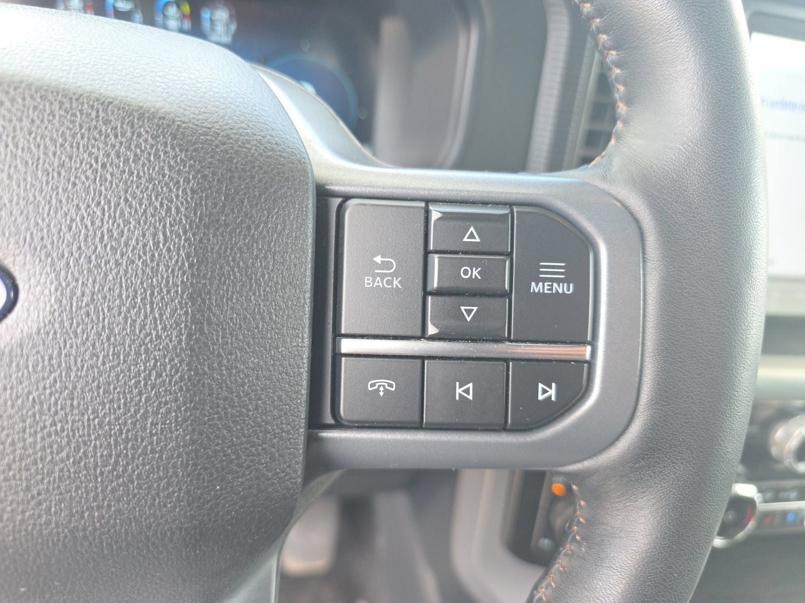 2024 Ford F-150 Lariat 4X4