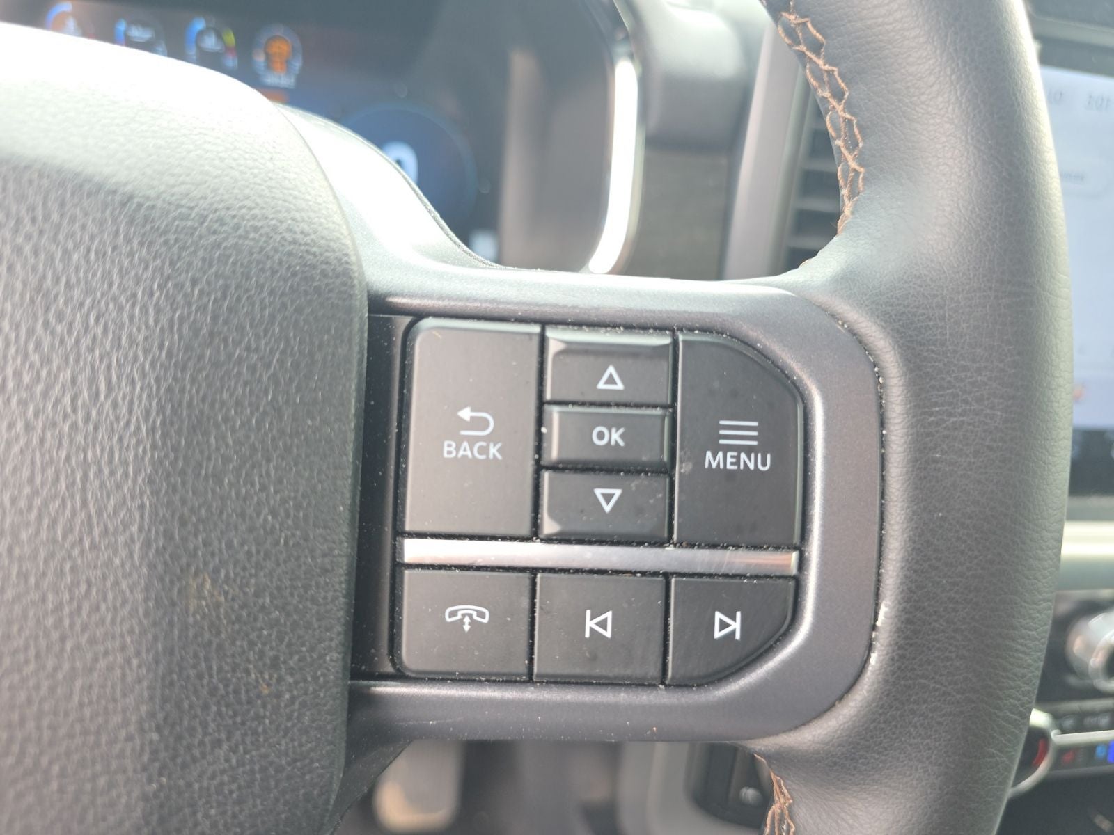 2025 Ford F-150 Lariat 4X4
