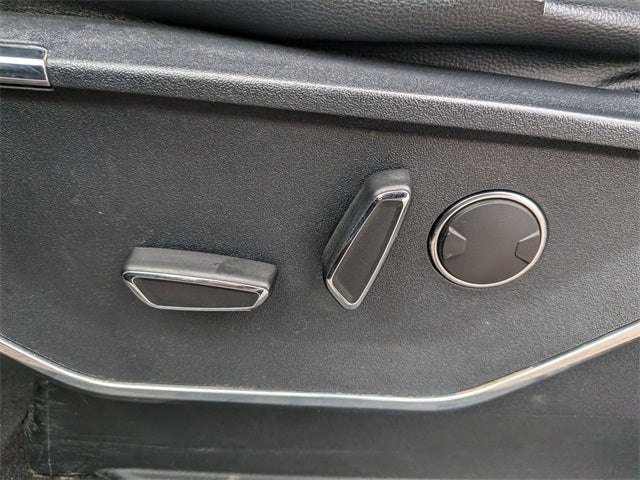 2022 Ford F-150 Lightning Lariat