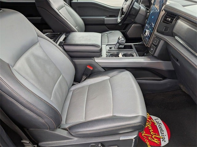 2022 Ford F-150 Lightning Lariat