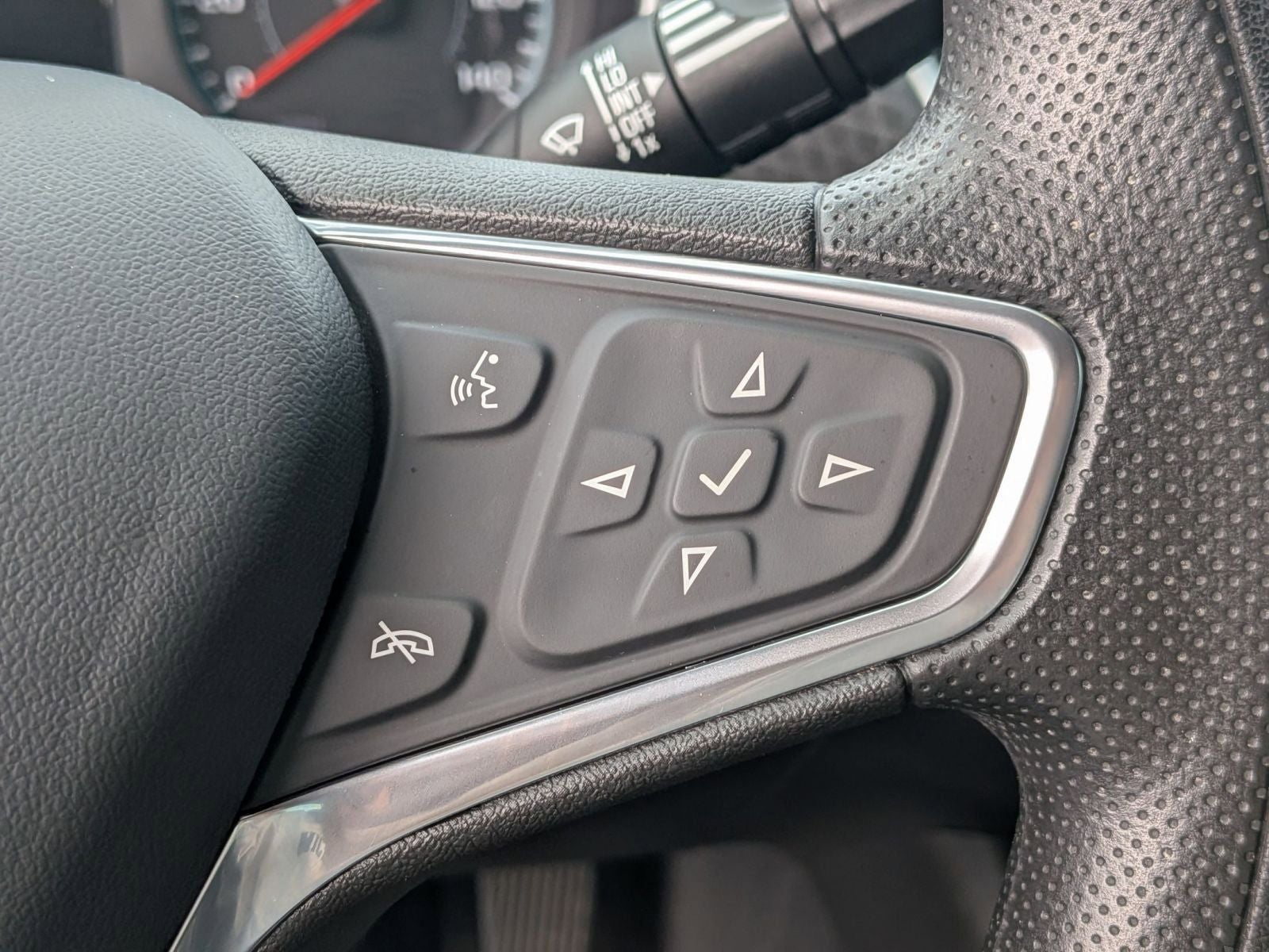 2022 Chevrolet Malibu LS 1LS