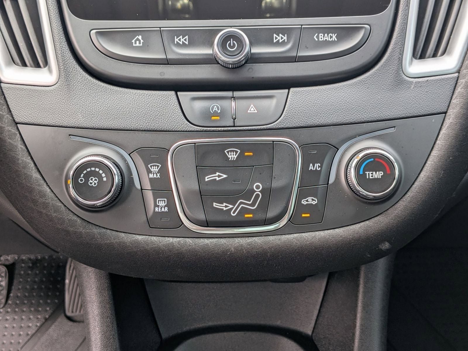2022 Chevrolet Malibu LS 1LS