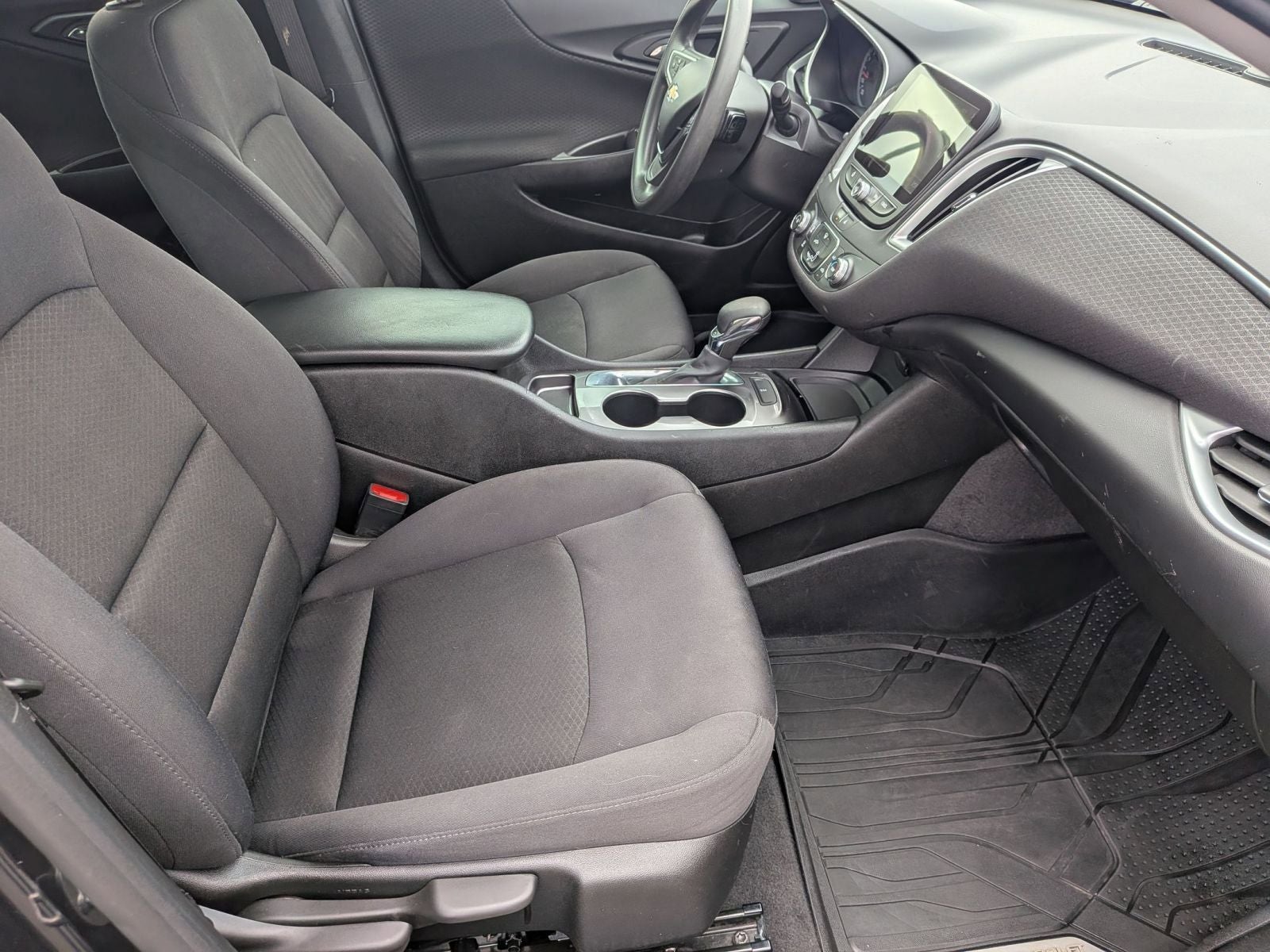 2022 Chevrolet Malibu LS 1LS