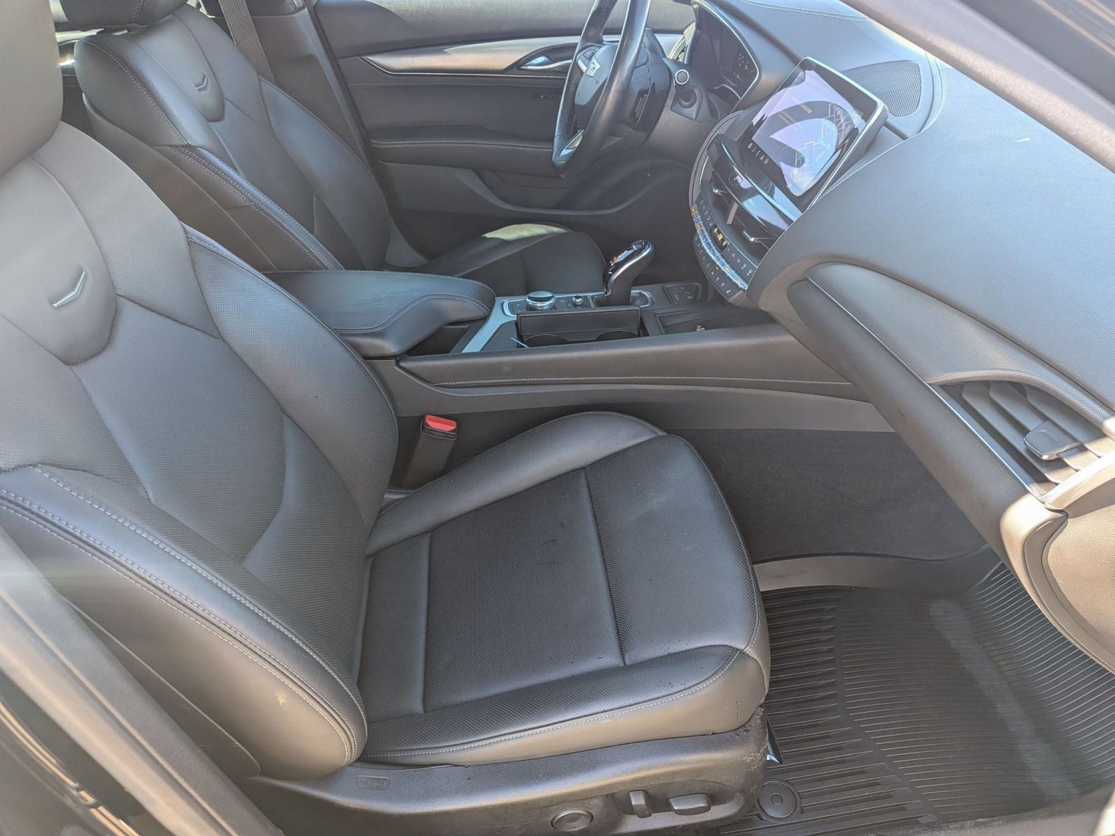 2022 Cadillac CT5 Premium Luxury