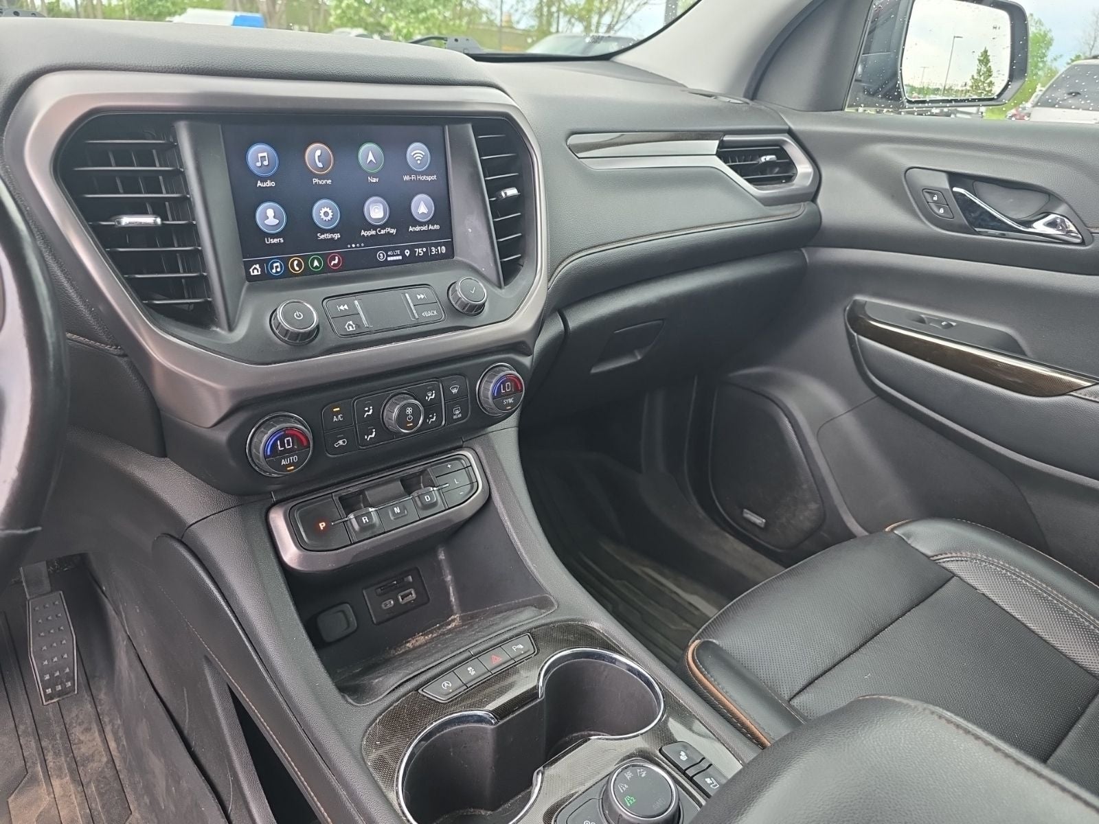 2021 GMC Acadia AT4