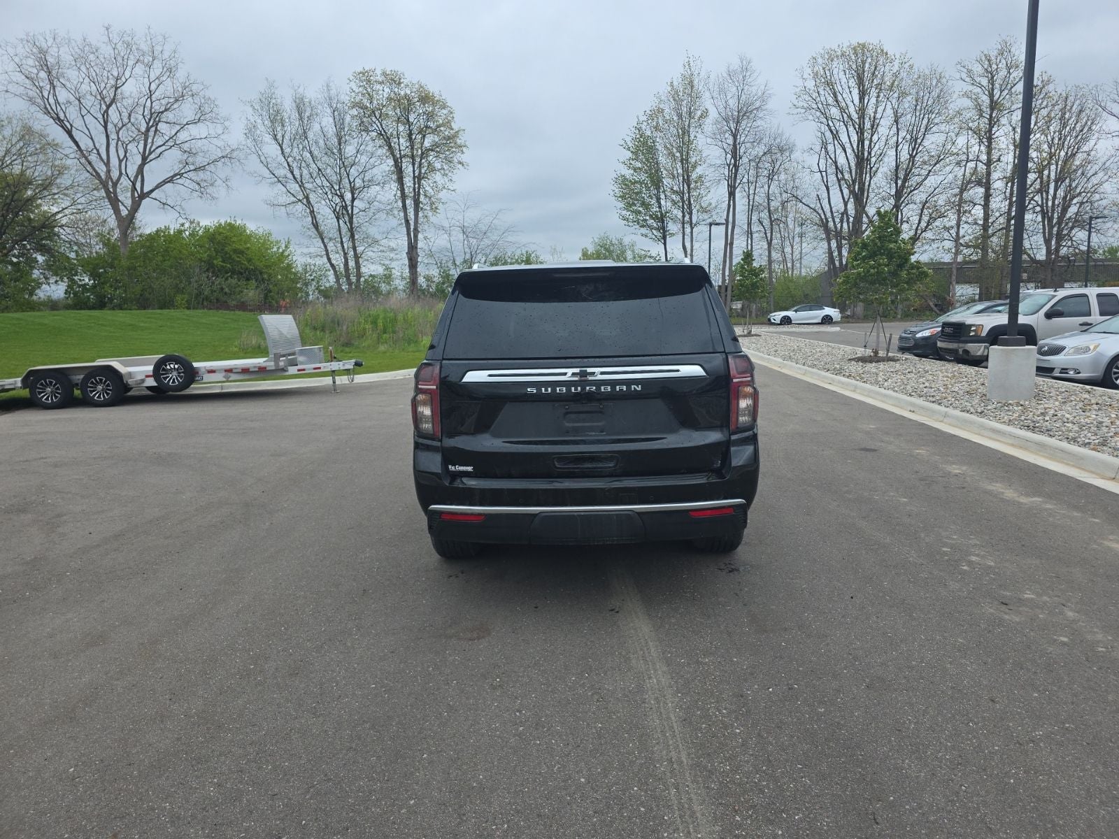 2023 Chevrolet Suburban LS