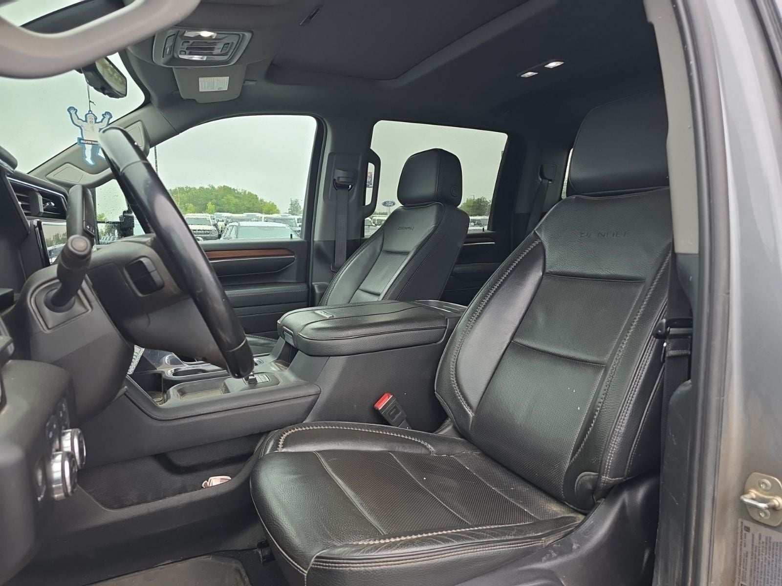 2025 GMC Sierra 2500HD Denali