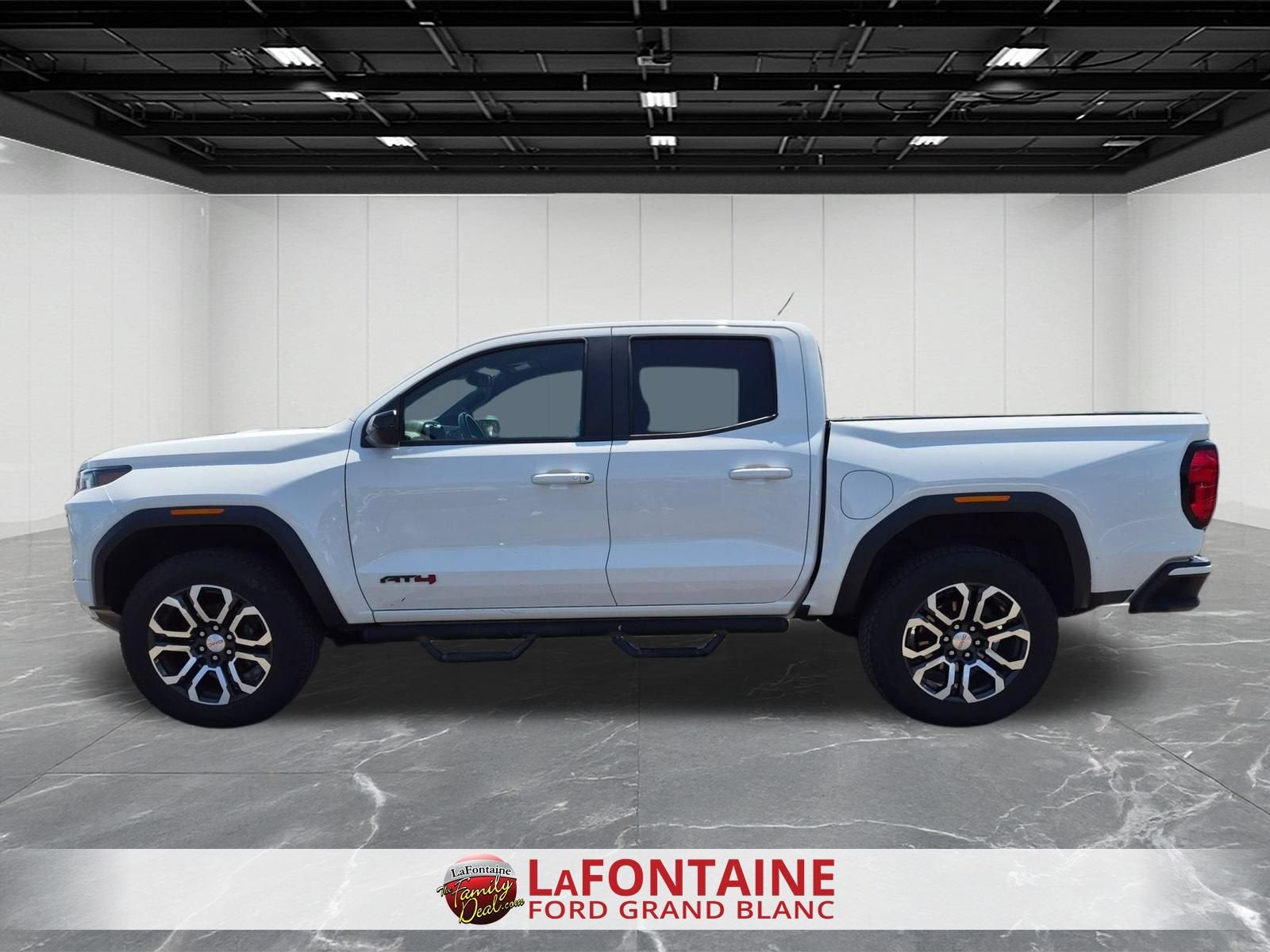 2024 GMC Canyon AT4 4X4