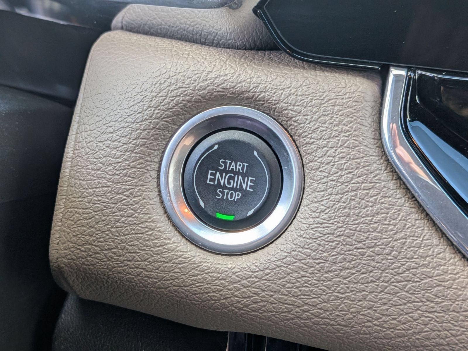2024 GMC Canyon Denali 4X4