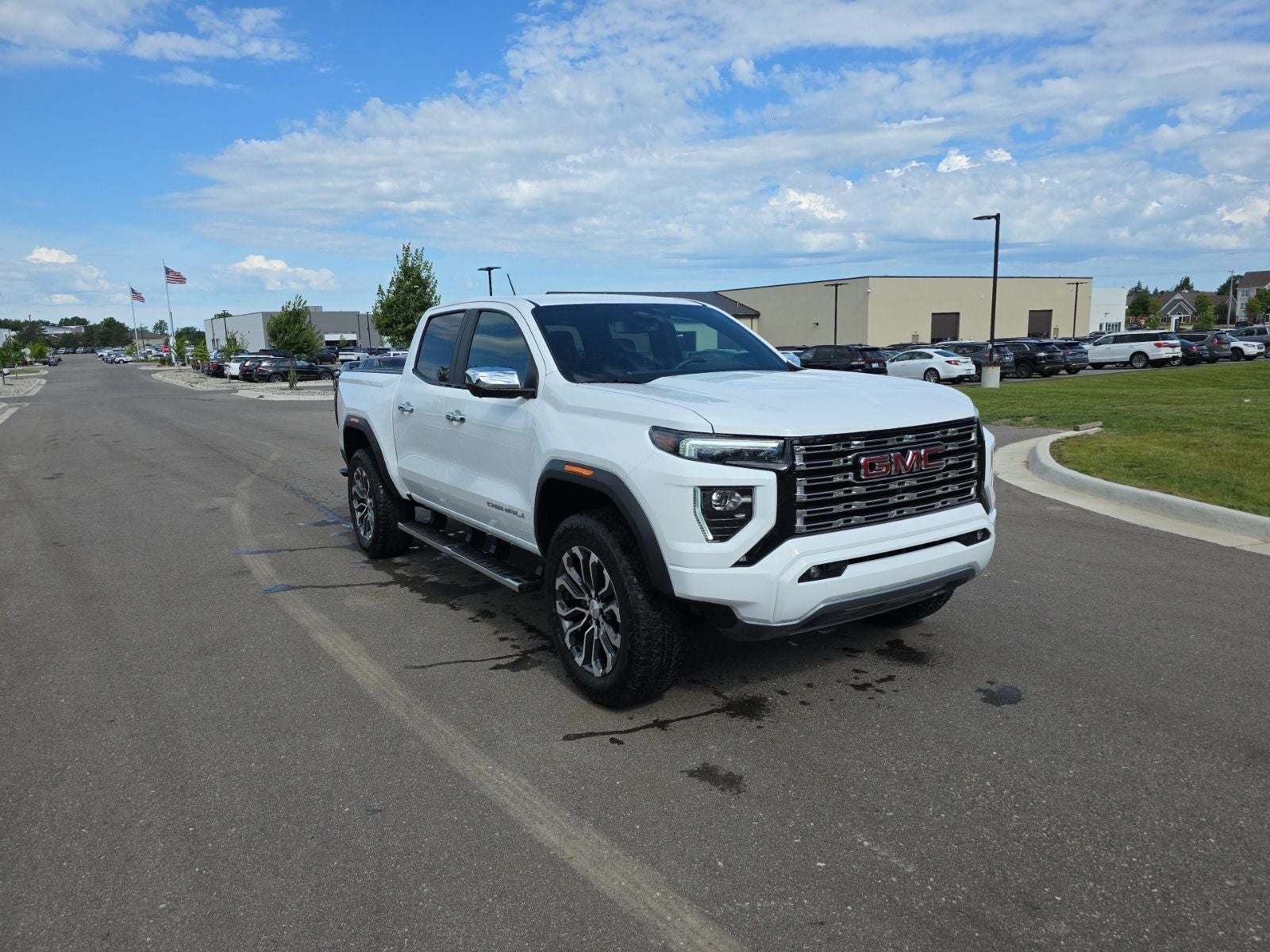 2024 GMC Canyon Denali