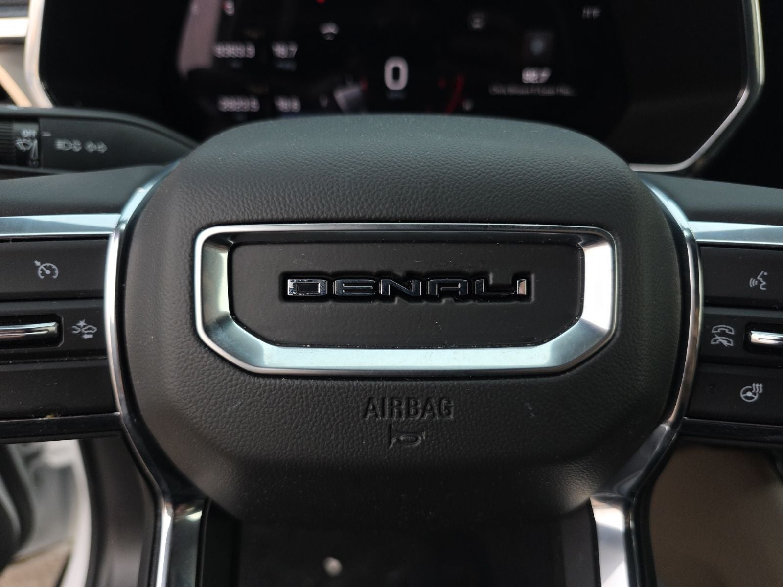2024 GMC Canyon Denali 4X4