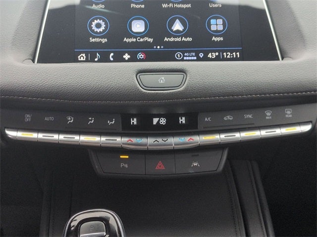 2023 Cadillac XT4 Premium Luxury