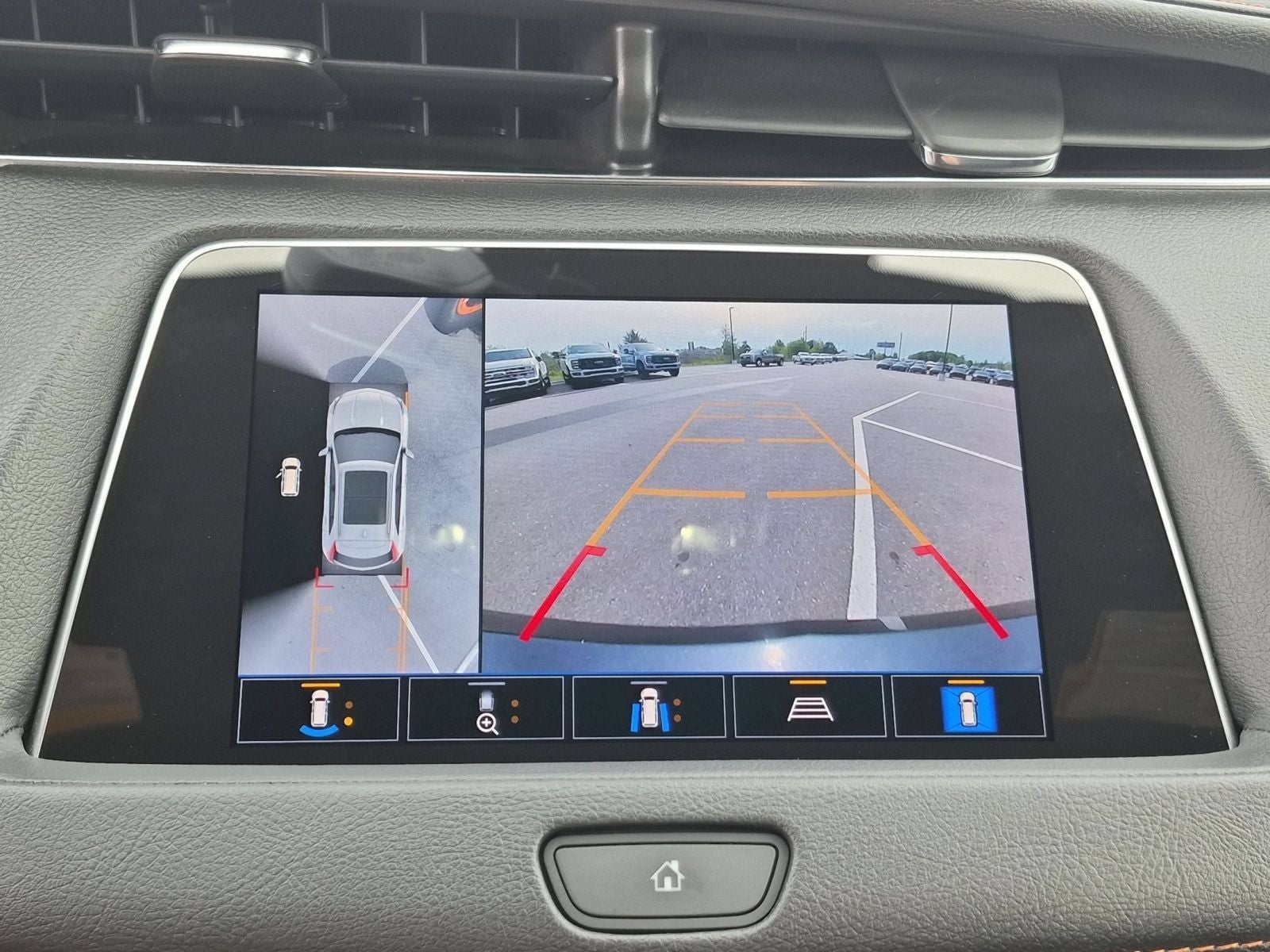 2022 Cadillac XT4 Sport AWD