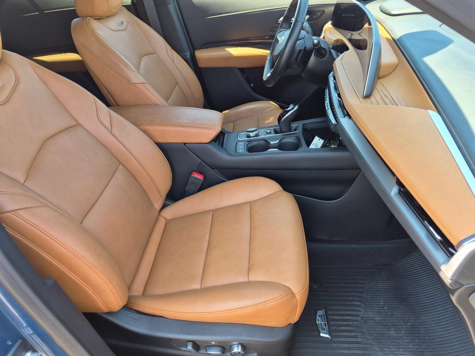 2024 Cadillac XT4 Sport AWD