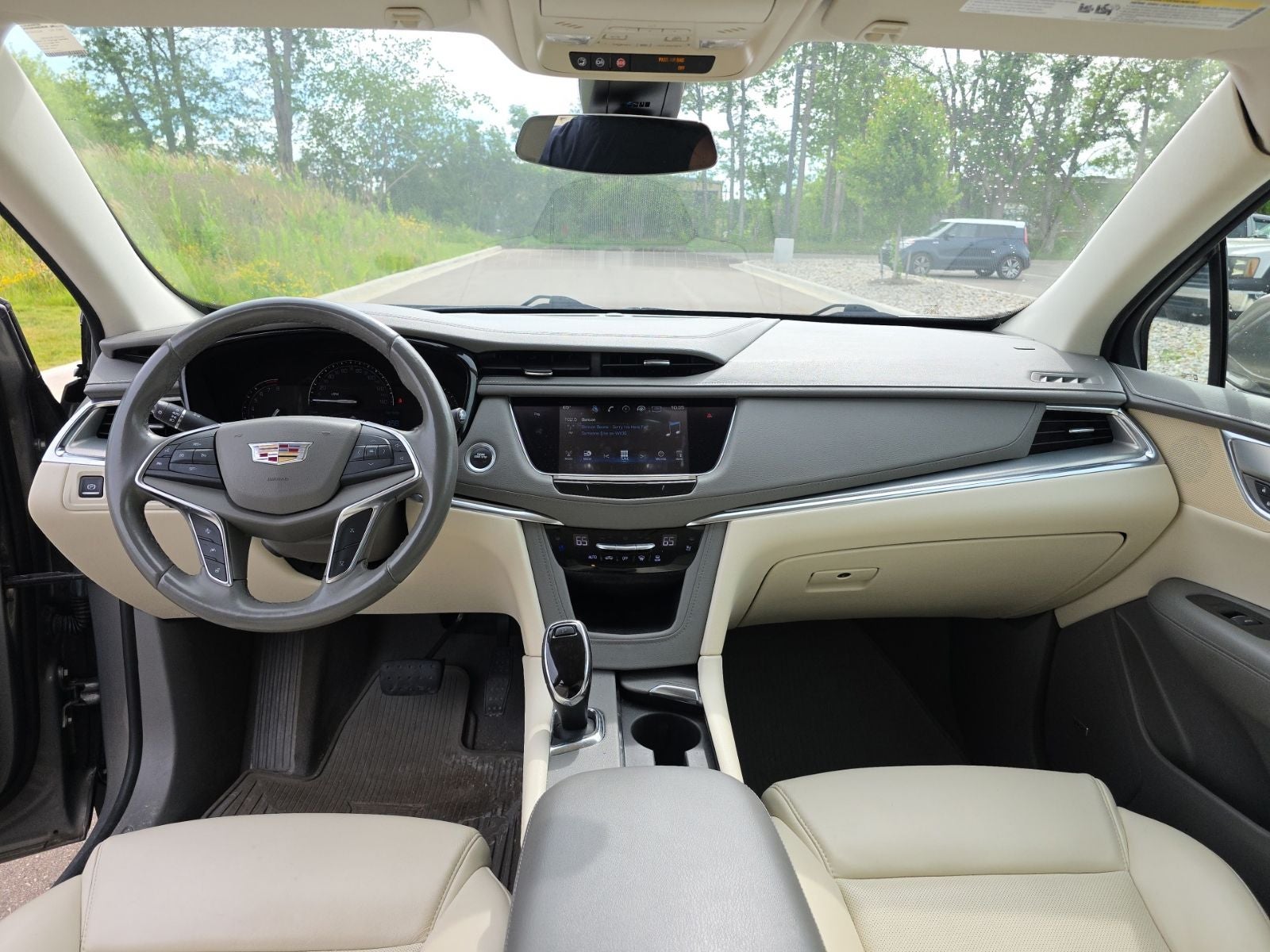 2018 Cadillac XT5 Premium Luxury