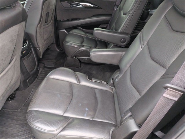 2016 Cadillac Escalade Platinum Edition