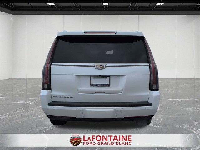 2016 Cadillac Escalade Platinum Edition