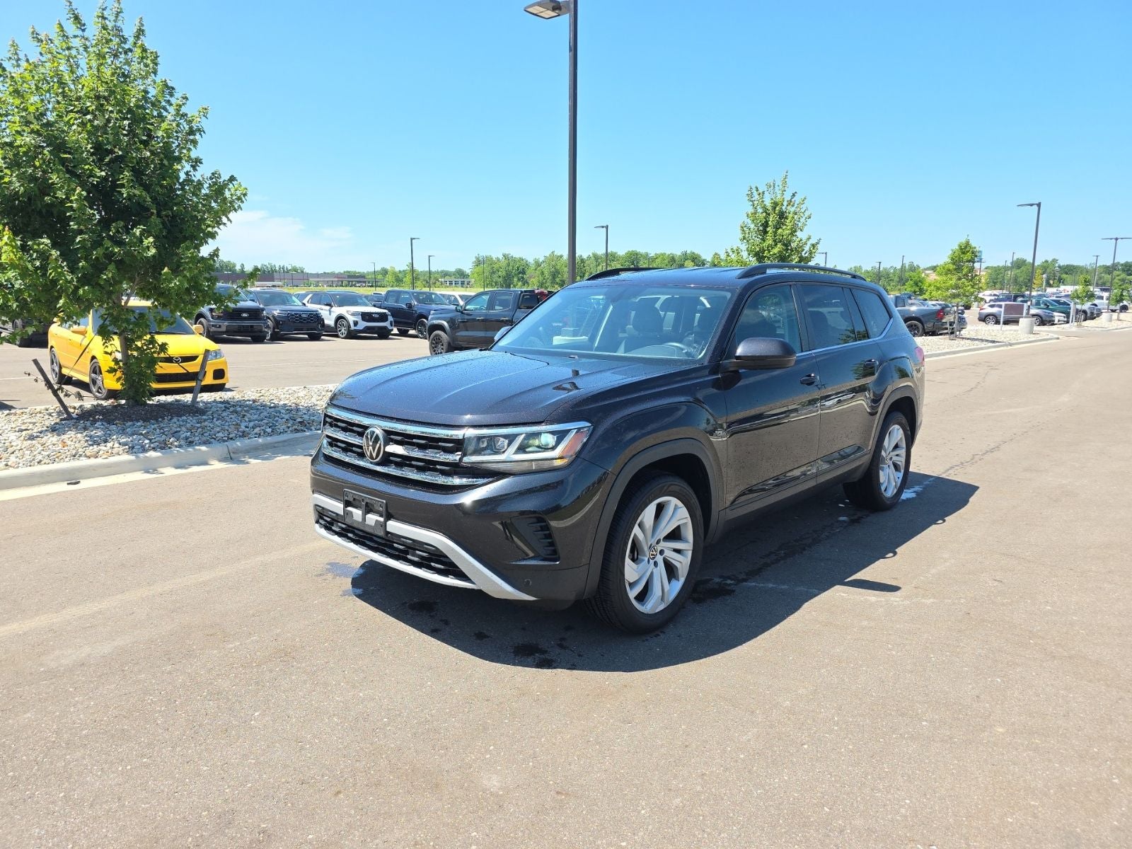 2021 Volkswagen Atlas 3.6L V6 SE w/Technology