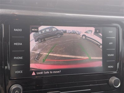 2021 Volkswagen Passat 2.0T R-Line