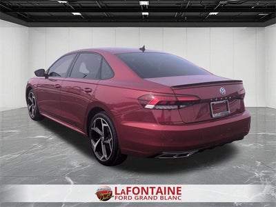 2021 Volkswagen Passat 2.0T R-Line