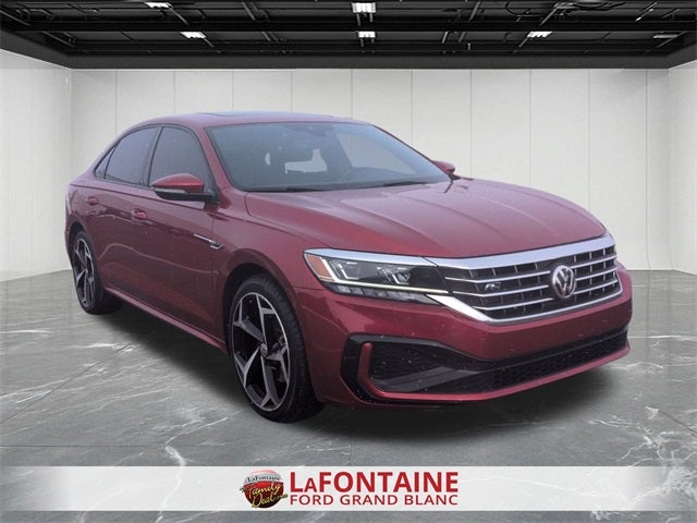 2021 Volkswagen Passat 2.0T R-Line