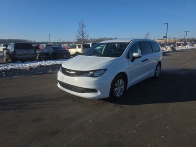 2021 Chrysler Voyager L
