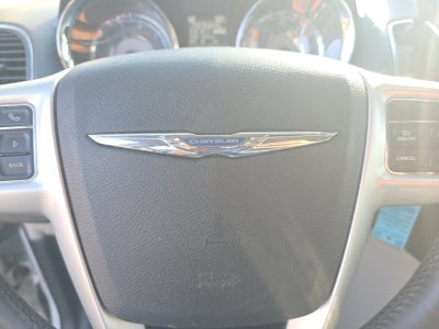 2016 Chrysler Town & Country Touring-L