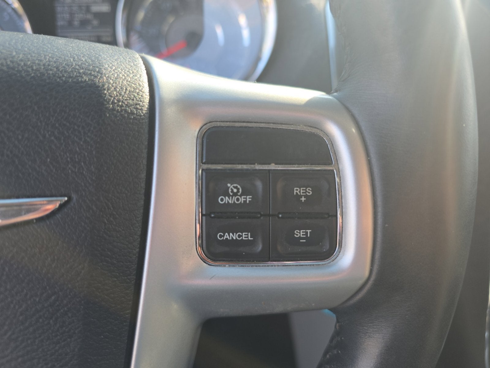 2016 Chrysler Town & Country Touring-L