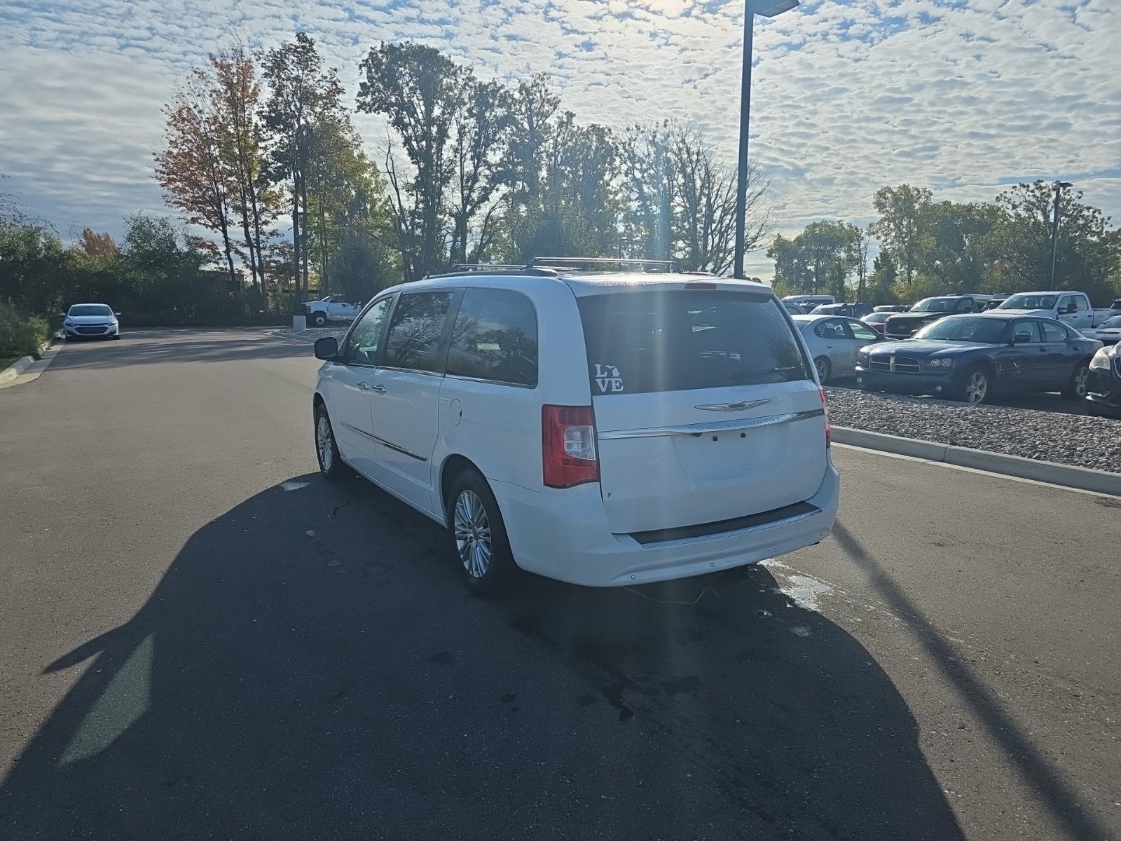 2016 Chrysler Town & Country Touring-L