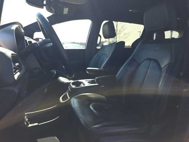 2020 Chrysler Pacifica Touring L Plus