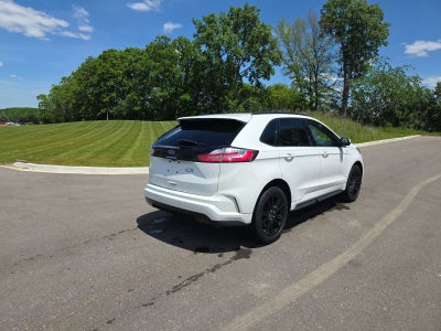 2022 Ford Edge ST Line