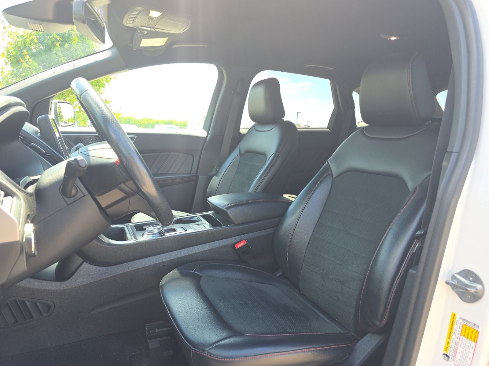 2022 Ford Edge ST Line