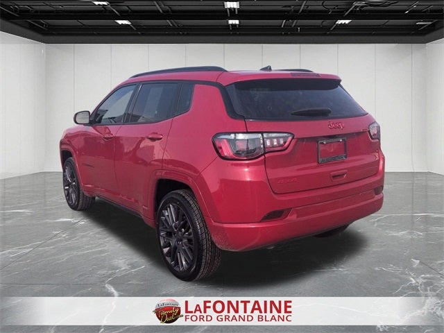 2023 Jeep Compass (Red) Edition