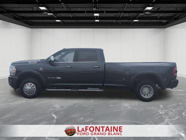 2021 RAM 3500 Laramie Longhorn Dual Rear Wheels