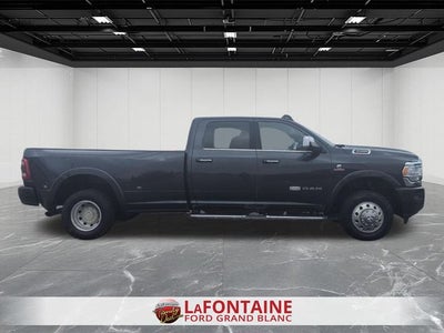 2021 RAM 3500 Laramie Longhorn Dual Rear Wheels