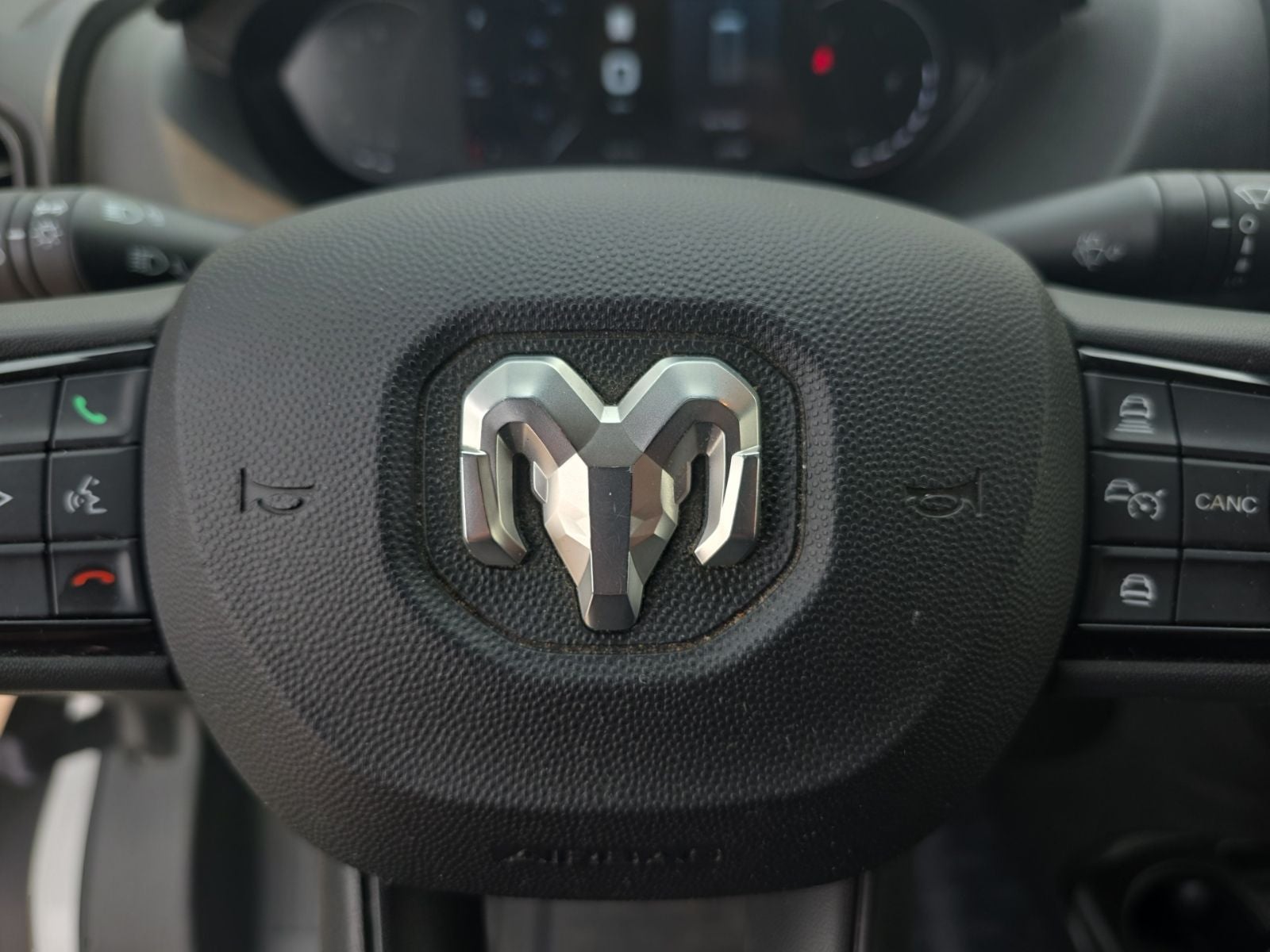 2025 RAM ProMaster 2500 Base 136 WB