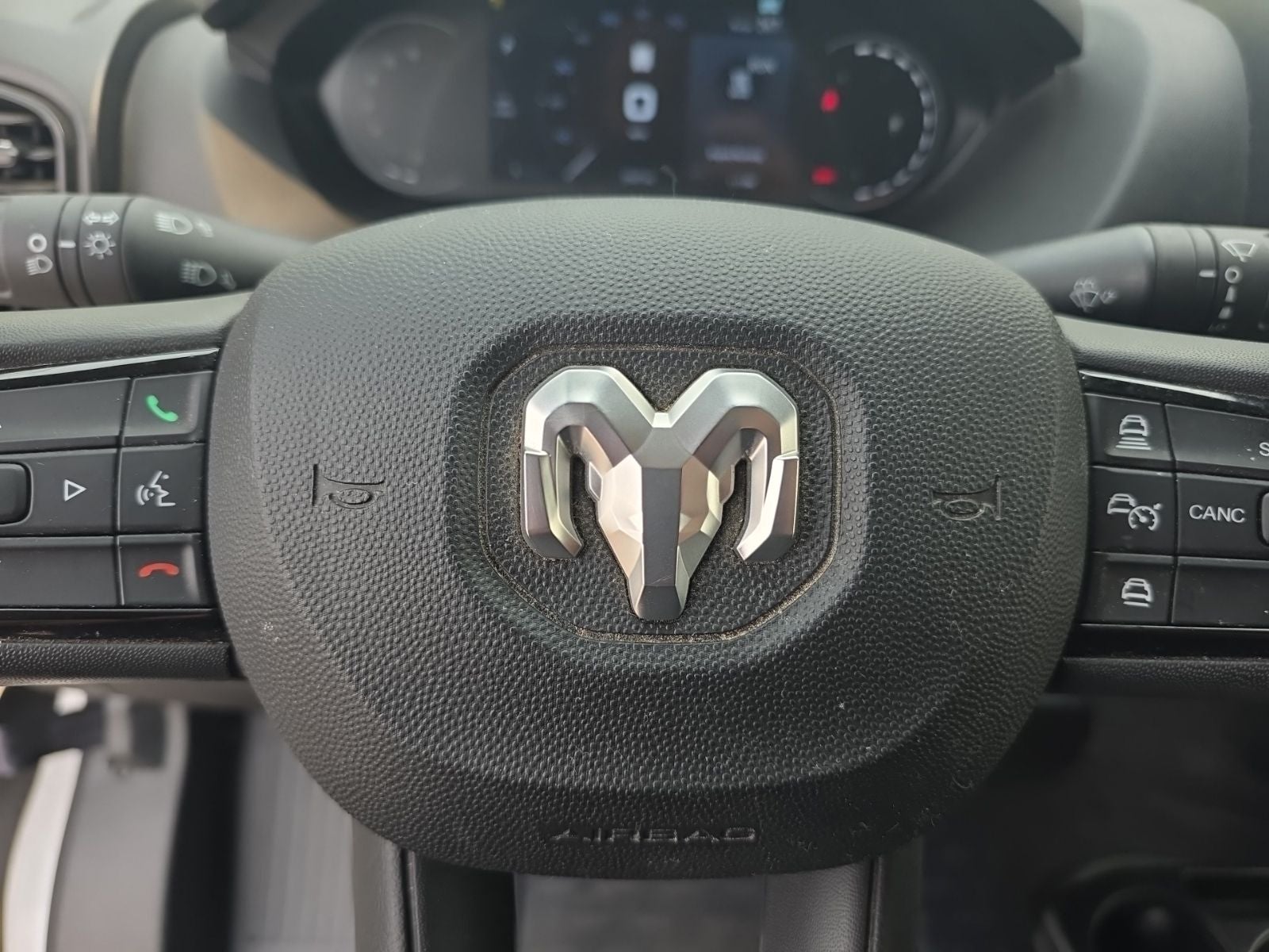 2025 RAM ProMaster 2500 Base 136 WB