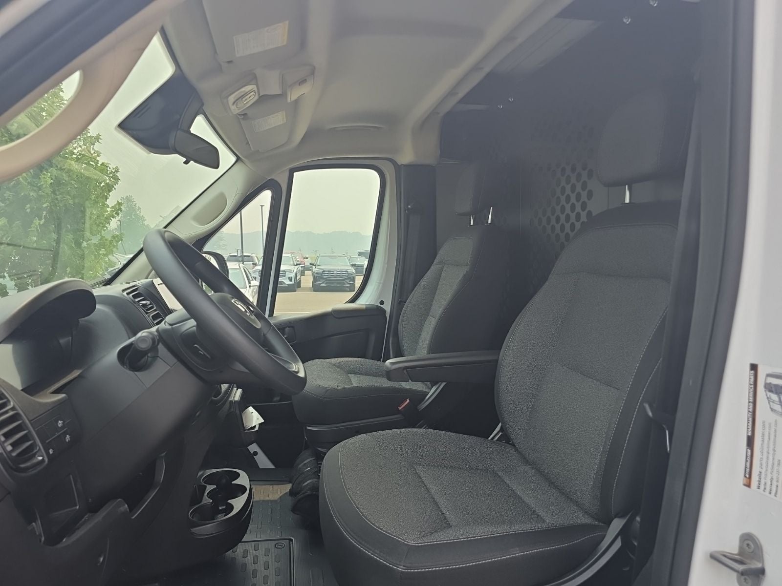 2025 RAM ProMaster 2500 Base 136 WB