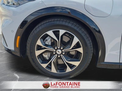 2022 Ford Mustang Mach-E Premium AWD