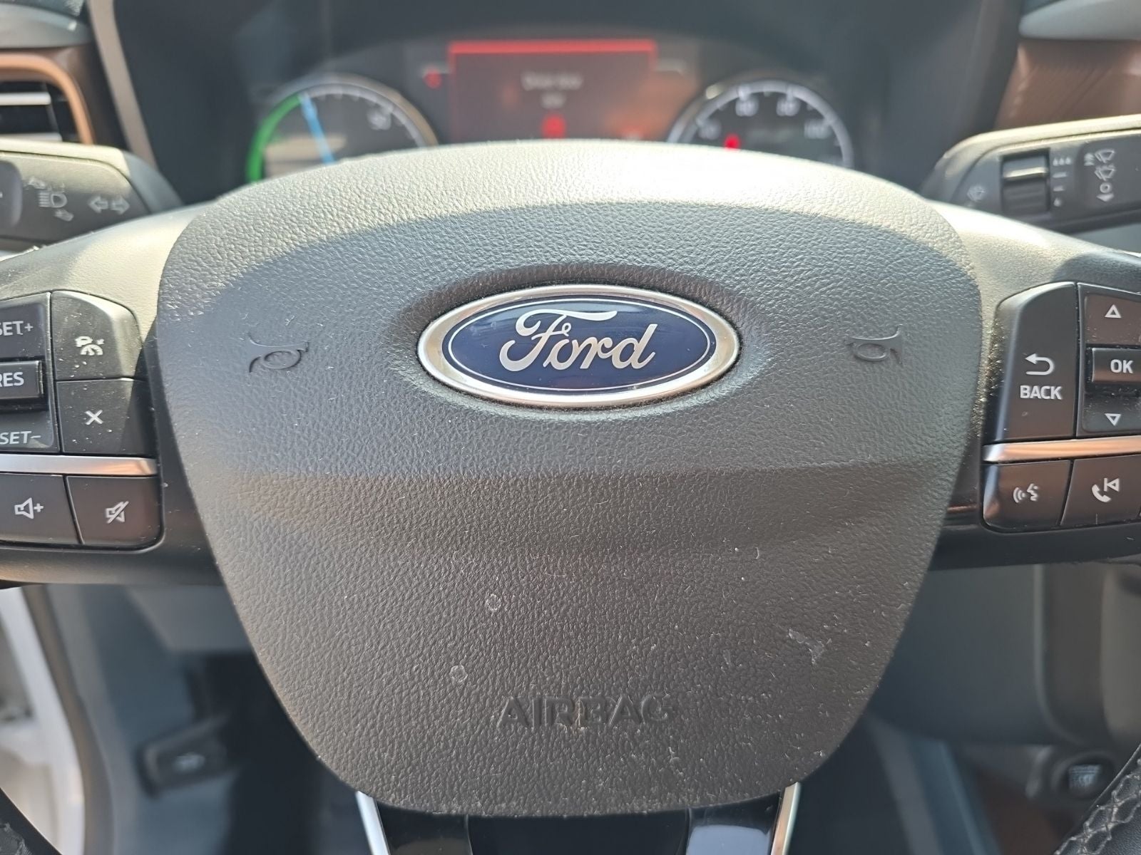 2023 Ford Maverick Lariat