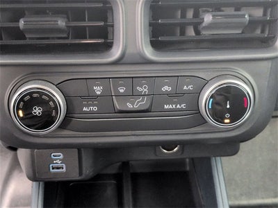 2022 Ford Maverick XL