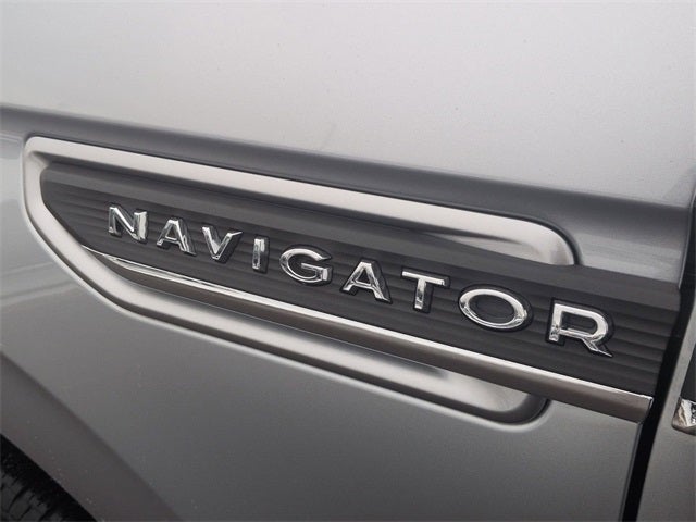 2023 Lincoln Navigator L L Reserve