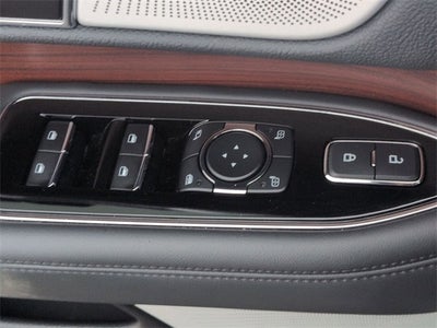 2023 Lincoln Navigator L L Reserve