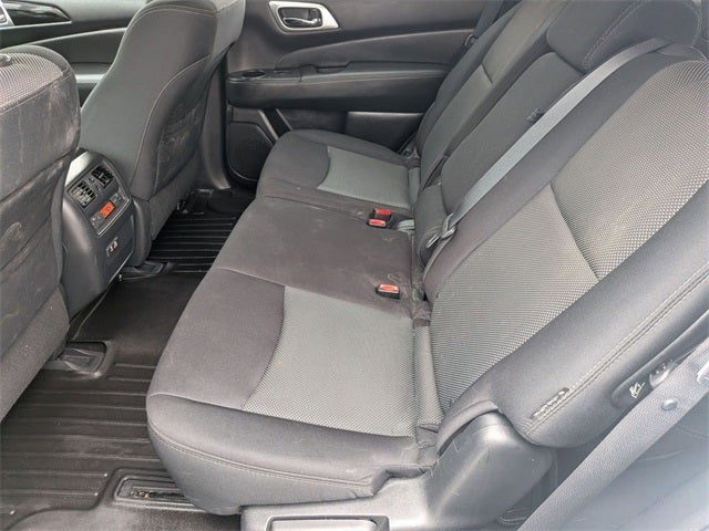 2019 Nissan Pathfinder SV 4X4