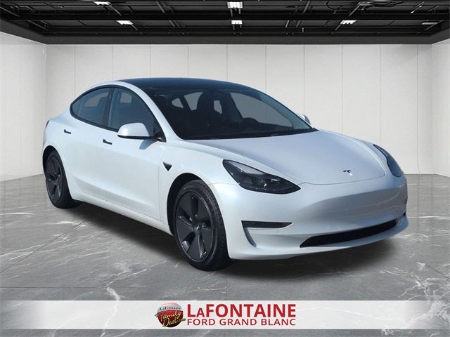 2021 Tesla Model 3 Standard Range Plus